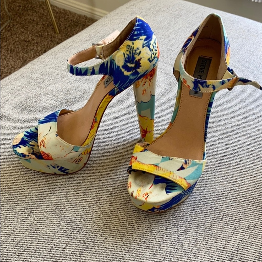 Steve Madison Heels